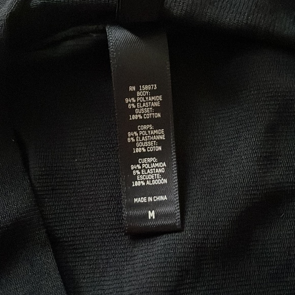 NWT Kim Kardashian SKIMS high waisted brief, color onyx, medium - Picture 4 of 7